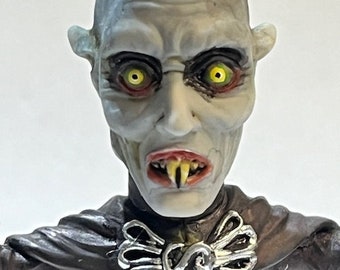 Neil Eyre Eyredesigns Halloween Dracula Vampir Salem's Lot Inspiriert Monster Zombie spooky Ghouls Figur Limited Edition