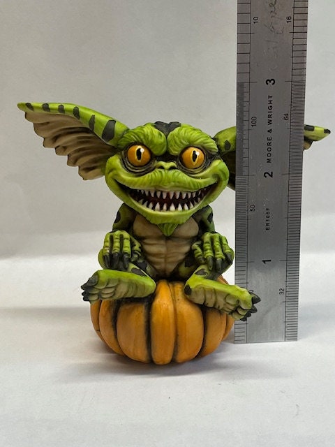 Neil Eyre Designs 2024 Halloween Horror Christmas Ghouls Gremlin