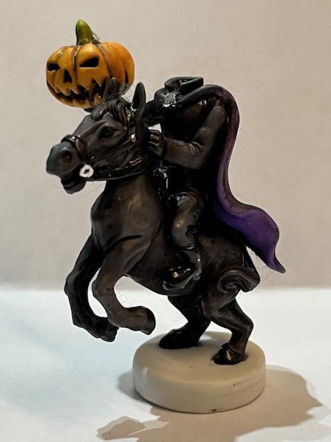 Neil Eyre Eyredesigns Halloween Horror Sleepy Hollow pumpkin headless horseman Horse Man Purple Cape Limited Edition 50