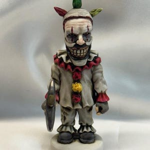 Artist Neil Eyre Eyredesigns 2025 Halloween Horror Creepy Clown Axe Knife Figurine Made USA Limited Edition