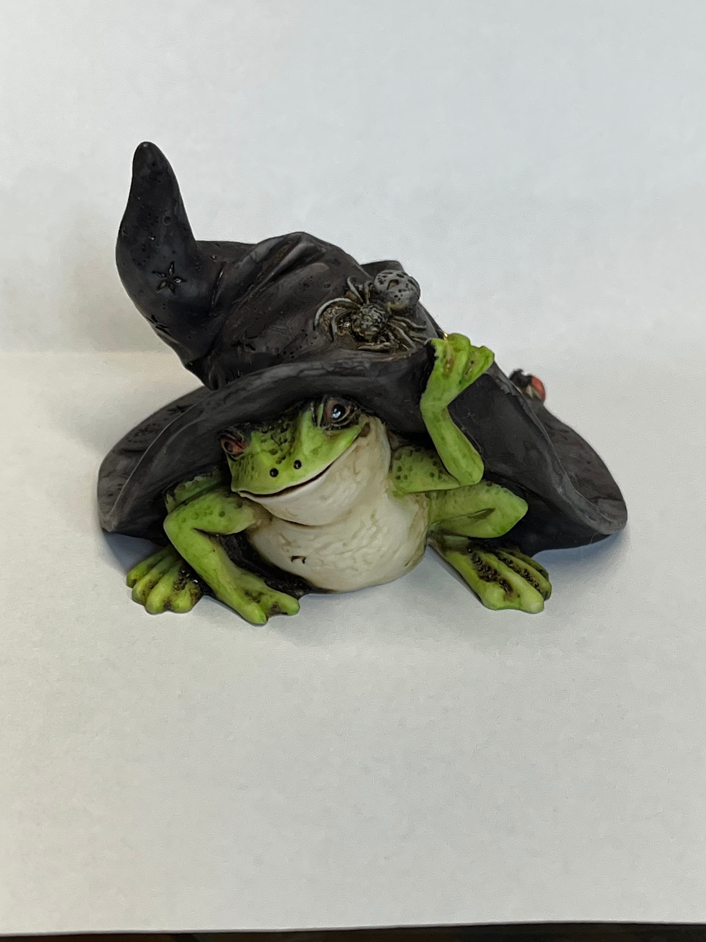 Artist Neil Eyre Eyredesigns Halloween Witch Black Hat Tree Frog Toad Spider Web Figurine or Holiday Ornament Handmade USA