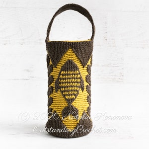 Crochet bag pattern: water bottle holder with a handle, made in embossed crochet technique,features a fish and branches.