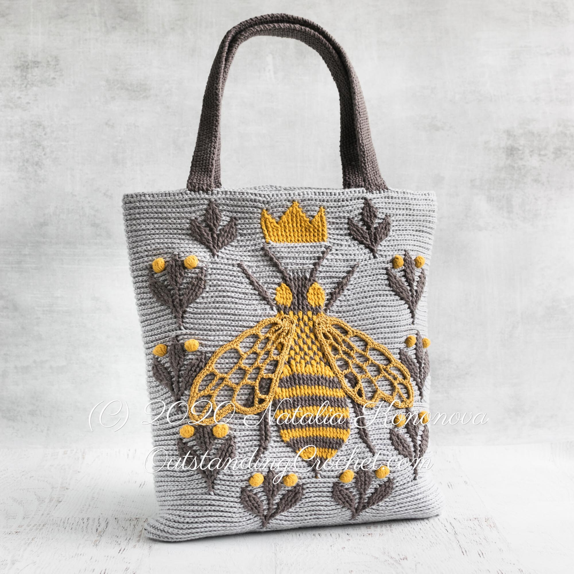 Queen bee 2025 purses