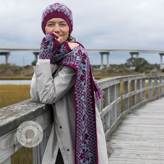 star pattern scarf