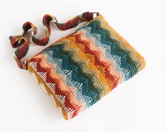 Crochet Patcha Bag Pattern: Multicolored Wavy Shoulder Purse (PDF Pattern)