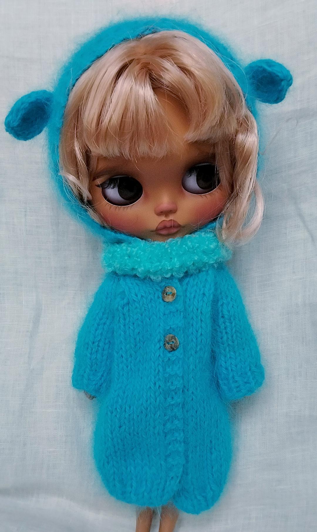 Blythe and Paola Reina Doll Clothes: 12 Knitting & Crochet