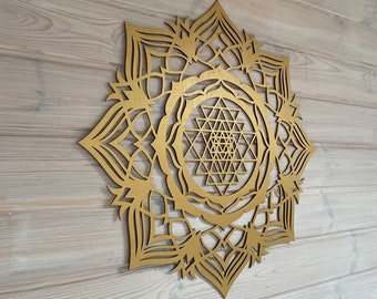 Houten muurkunst SRI YANTRA