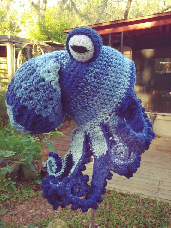 Octopus Hat With 8 Curly Tentacles 