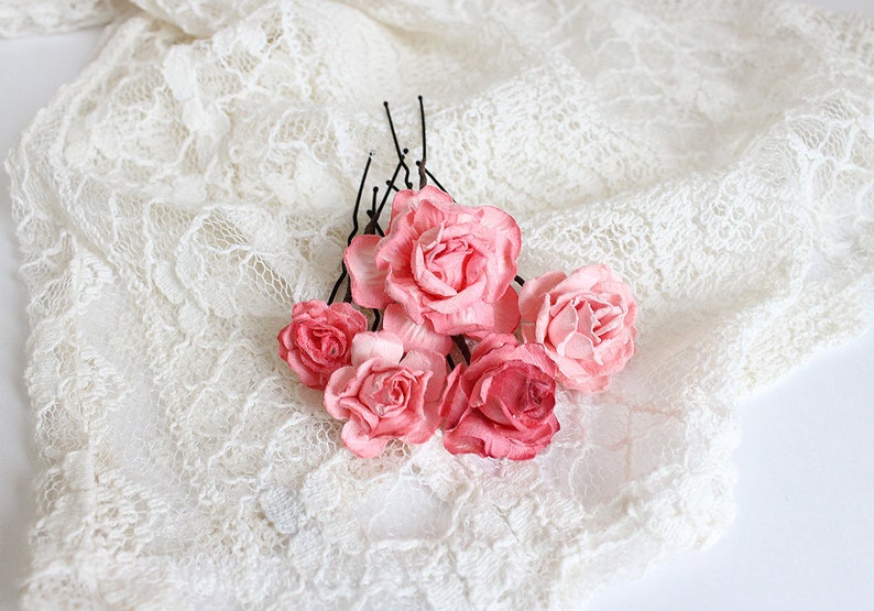 Coral flower hair pin Wedding hair piece Bridal headpiece Paper flower hair pin Pink flower hair pin Wedding hair accessories