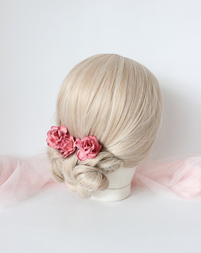 Rose hair pin Flower hair pin Wedding hair pin Bridal hair pin Wedding hairpiece Bridal headpiece Bridesmaid hair pin Garden wedding