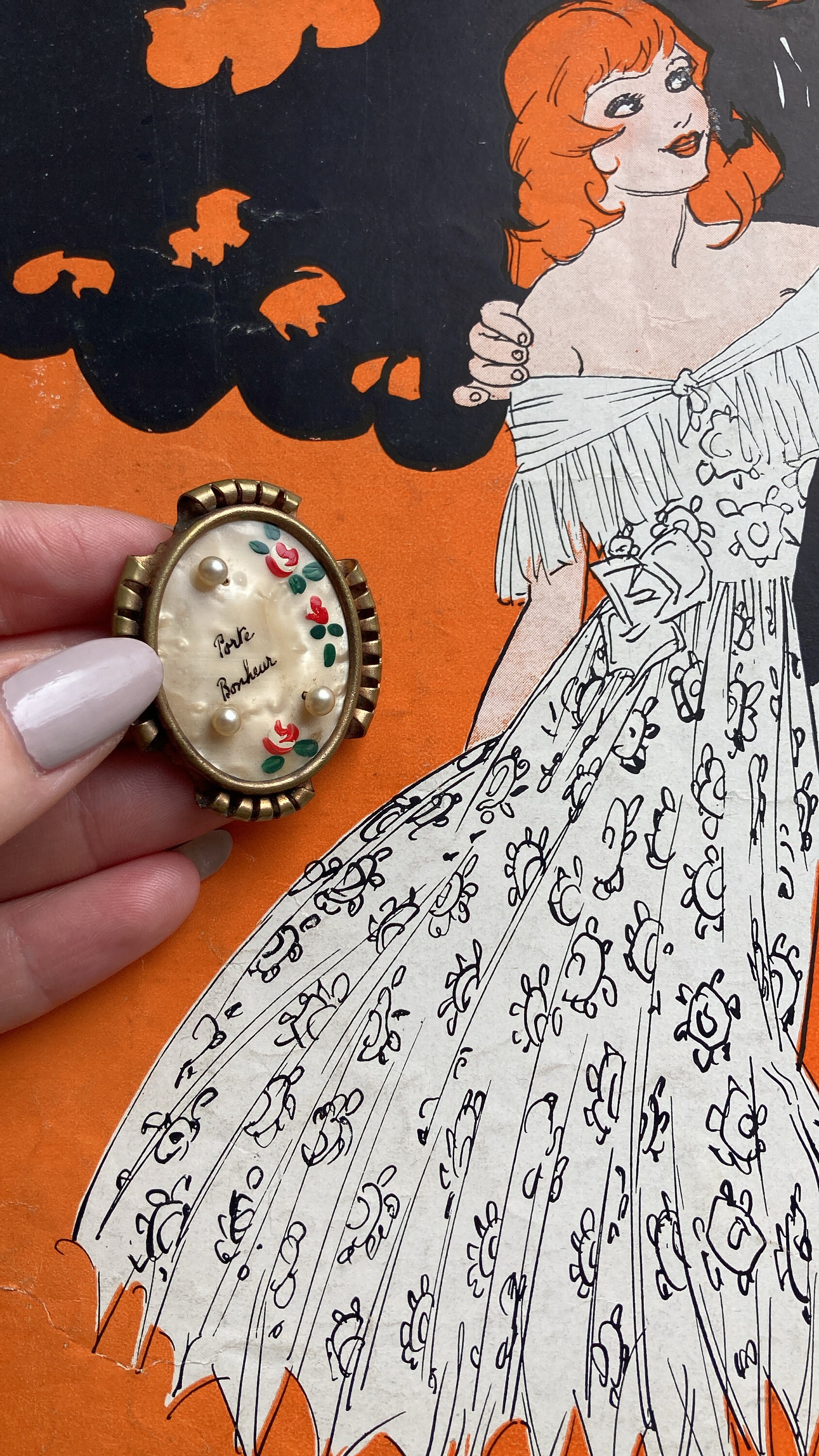 Antique French 1890s 1900 Porte Bonheur Handpainted Pearlescent