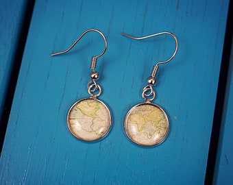Vintage Map Earrings. Old fashioned globe jewellery. Attractive explorer map. Antique world map. Gift for adventurer. Gift for her. Travel.
