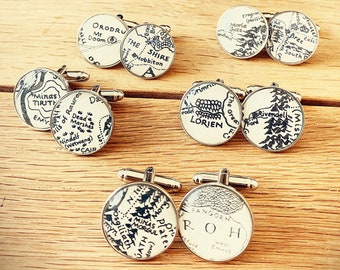 Lord of the Rings Cufflinks. Recycled book page. Frodo Samwise Merry Pippin Gandalf Boromir Aragorn Gimli Legolas. Groomsmen wedding. Dad.