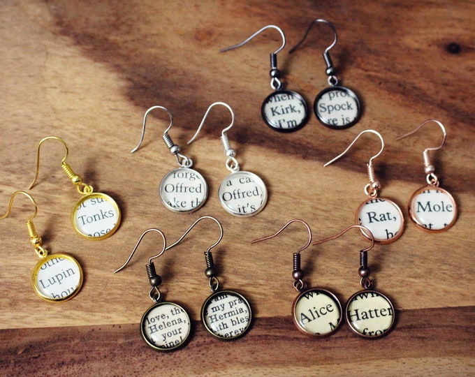 Recycled Book Page Earrings. Recycled Literature Jewellery. Bookworm Vintage Book. Reading Book Lover. Mothers Day Gift. Gift for Mum.