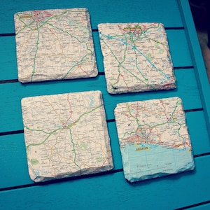 Gepersonaliseerde kaartonderzetters. Favoriete plek. Eerste huis. Waar we elkaar ontmoetten. Bijzonder plaatsgeheugen. Gerecycleerde kaartonderzetters. Set van 4 of 6. Londen.