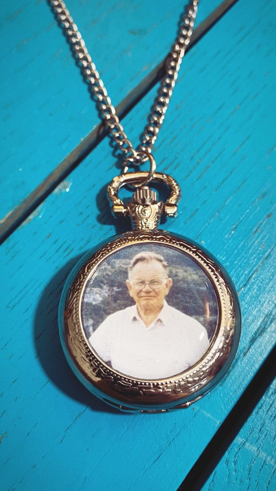 Bespoke time pendant clearance watch