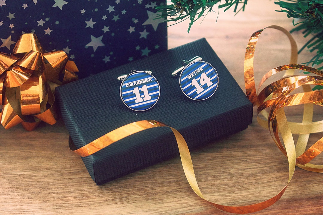 Boutons de manchette de rugby de bain. Cadeau personnalisé pour fan de