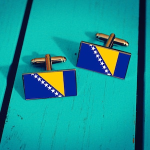 Bosnia and Herzegovina Flag Cufflinks. Bosnian Gift for Men. National Flag Wedding Accessory. Patriotic Groomsmen Pin. Personalised Gift.