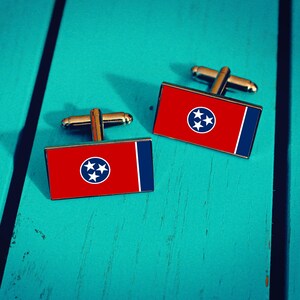 Tennessee State Flag Cufflinks. American States Gift for Men. USA National Flag Wedding Accessory. Patriotic Groomsmen Pin Personalised Gift