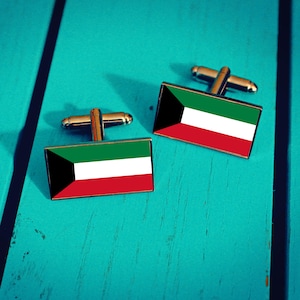 Kuwait Flag Cufflinks. Kuwaiti Gift for Men. National Flag Wedding Accessory. Patriotic Groomsmen Pin. Personalised Gift for him.
