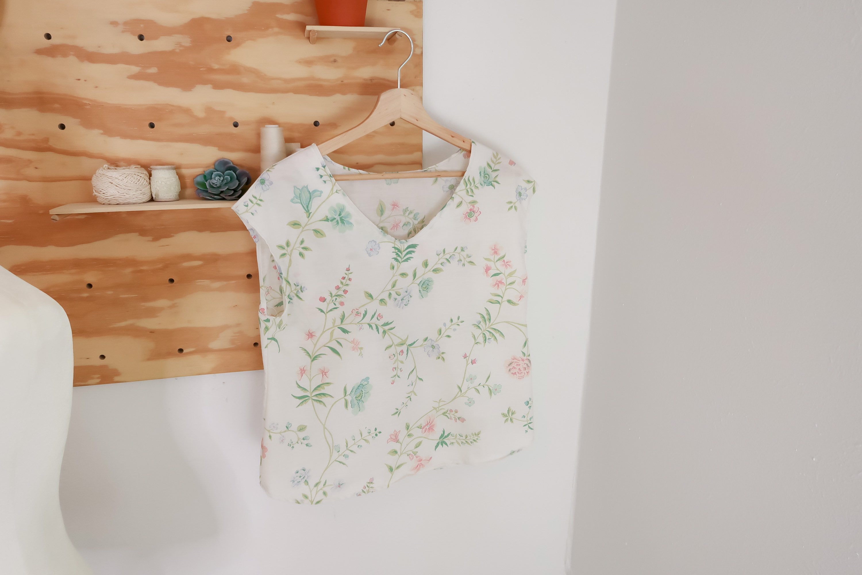 Basic V-neck Top PDF Sewing Pattern - Etsy