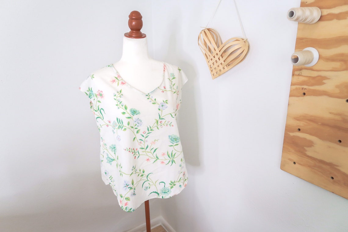 Basic V-neck Top PDF Sewing Pattern - Etsy