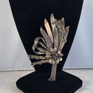 HUGE 1940s Hobé Floral Bouquet (Spray) Brooch-Large Outstretched Leaves-Solid Sterling Silver Gorgeous, Large and Very Collectible! 2593