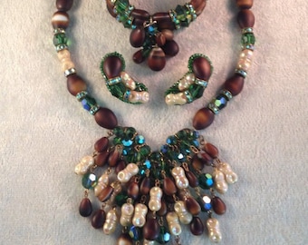 Spectacular Hobé Parure of Dimpled AB Iridescent Cream, Faceted Green AB Crystals and Smooth Cocoa Beads (Necklace Bracelet Earrings) 614593