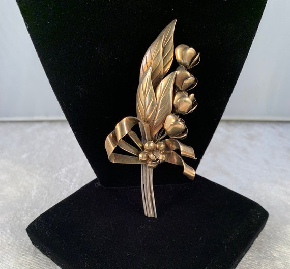 Stunning Hobé Floral Bouquet Brooch - 1940s 14K o… - image 8