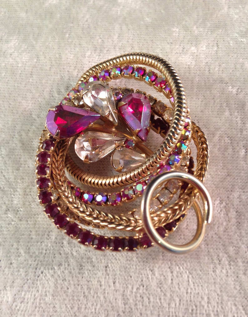 EXQUISITE Hob\u00e9 Demi Parure of Aurora Borealis Ruby Red and Crystal Clear Rhinestones 441 Two-Piece Set - Earrings and Brooch Pin Amazing