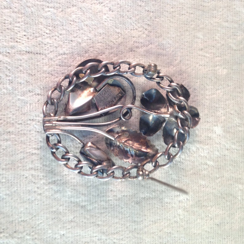 Bouquet with Rhinestone Flower /& Leaves in Chain Link Frame 499 BEAUTIFUL Hob\u00e9 mid-1940/'s Sterling Silver Floral Brooch