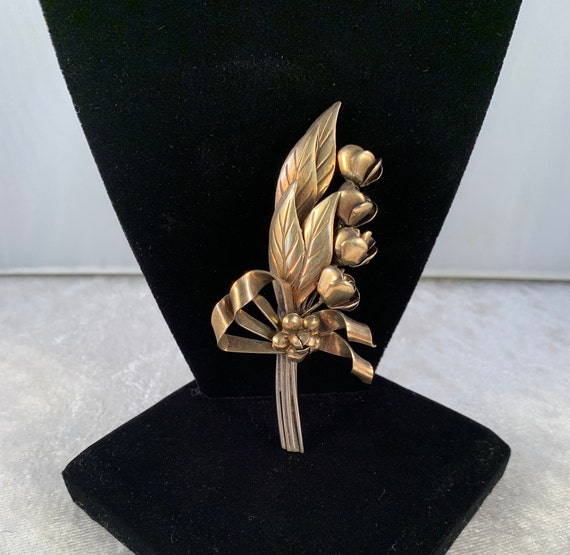 Stunning Hobé Floral Bouquet Brooch - 1940s 14K o… - image 1