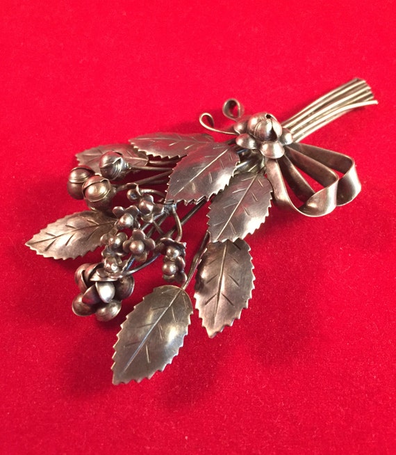 1940s WWII Era Sterling Silver So Unique Hob\u00e9 Floral Bouquet Brooch Wrapped in Ribbon 2156 Tall and Folded Leaves with Roses