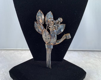 Beautiful 1940s Hobé Floral Bouquet Brooch (WWII Era) - 14K Gold over Sterling (Vermeil) - So Pretty and Perfect Patent Match - 1625