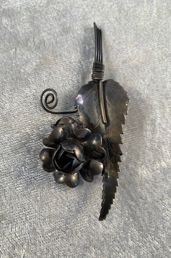 Lovely Sterling Silver Floral Bouquet Brooch Attr… - image 5