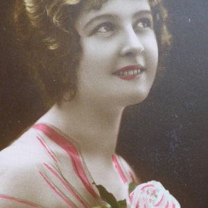 4 tarjetas antiguas de la década de 1900: postales francesas antiguas de belleza eduardiana, postales antiguas, álbumes de recortes, efímeras, tarjetas antiguas, artículos coleccionables