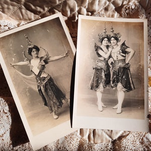 2 Antike Postkarte, Orientalische Tänzerinnen. Um 1915 - antike Postkarte - alte Ansichtskarte - sammelbar - Kabarett - 1900s Ballett - orientalisches Ballett