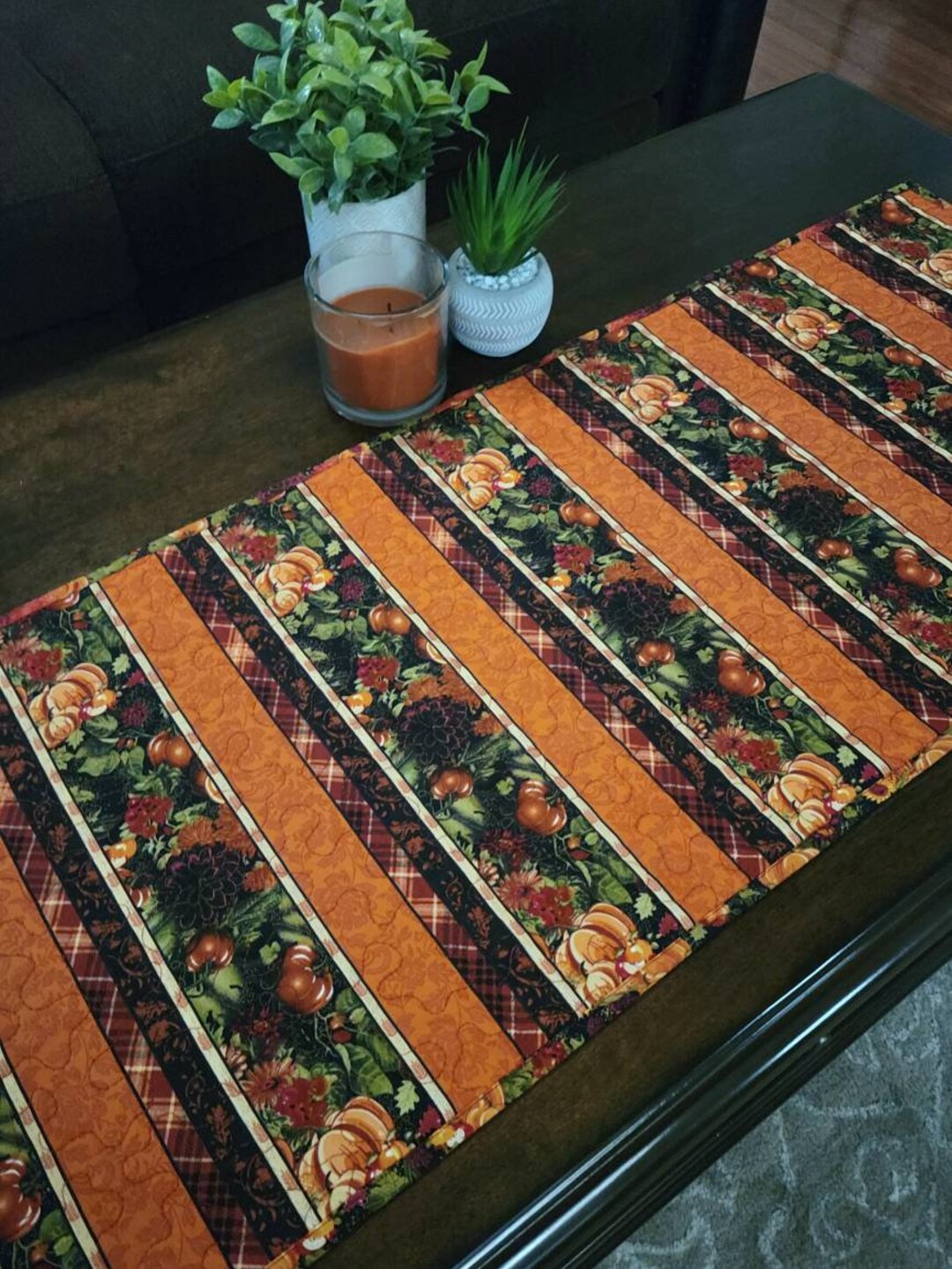 Quilted Autumn Fall Pumpkin Table Runner | Quilted Thanksgiving Coffee ...