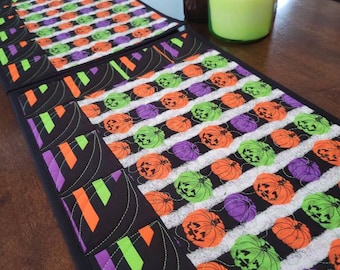 Halloween Placemats, Quilted Halloween Set of 2 Placemats, Green, Orange, Purple, Black, Jack o Lantern, Fabric Holiday Home or Office Decor