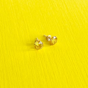 Juego de aretes de topacio amarillo en oro de 14 k: regalo con piedra natal de noviembre y aretes de uso diario