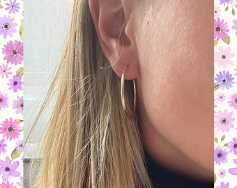 Classic Hoop Earrings in 14k Yellow Gold for Everyday Wear