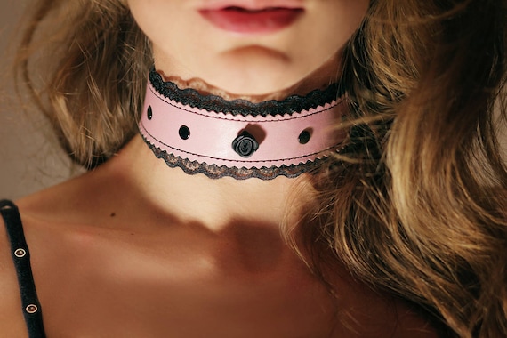 Las Vegas Day Collar Bdsm Choker Necklace DDlg Kitten Play Collar Pet Play  Collar Bondage Chokes Kitten play BDSM Day Collar – VP Leather