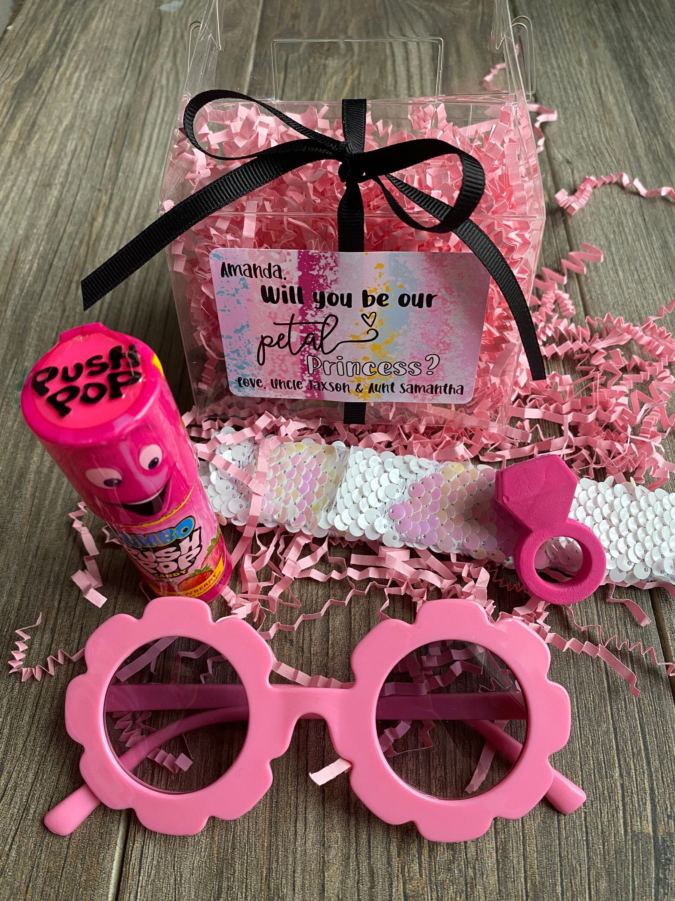Flower Girl Proposal Box, Personalized Will you be my flower girl?, Petal Princess Clear mini Gabel Box with ACCESSORIES, Modern Flower Girl