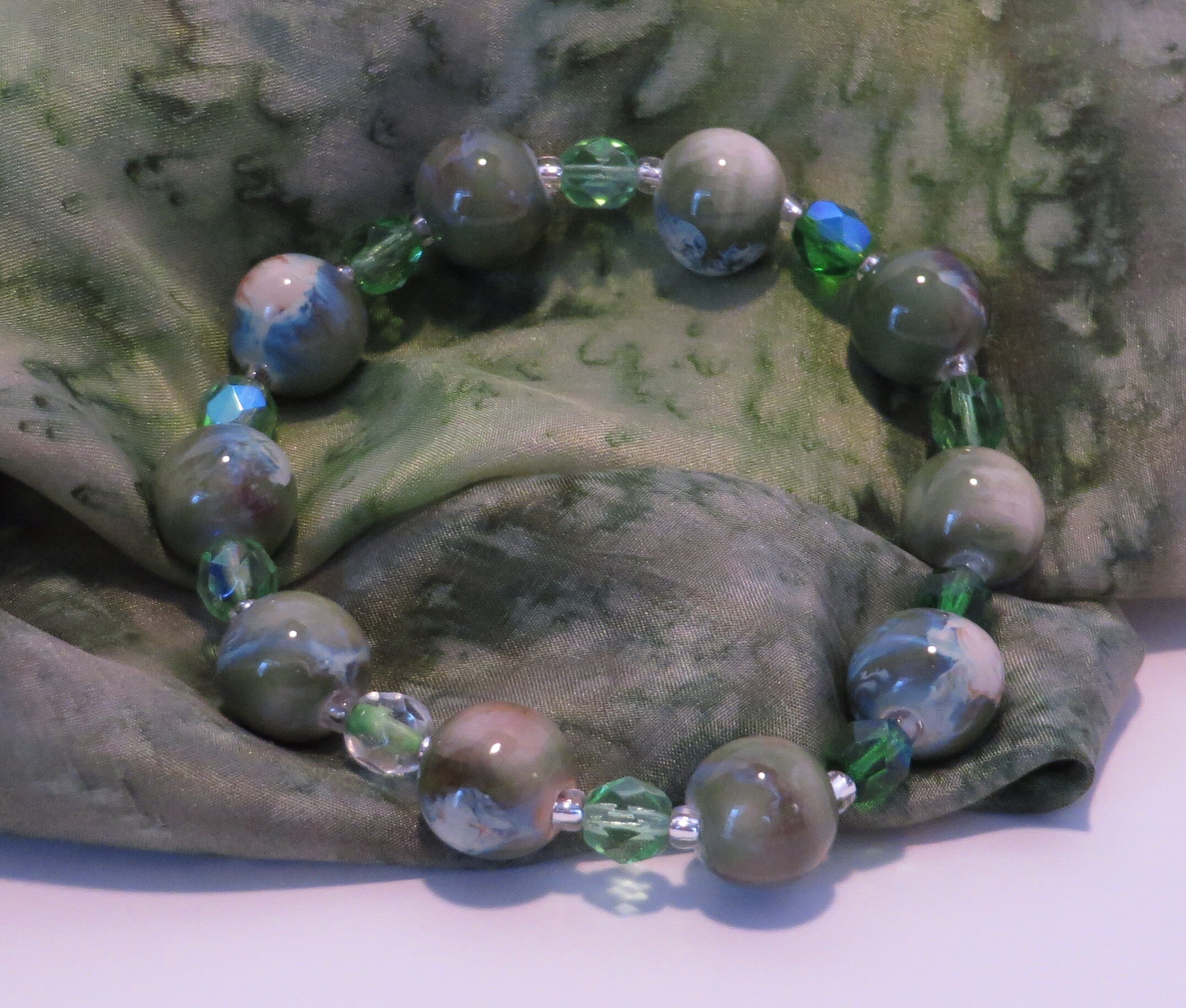 Green Ceramic Bead Bracelet / Green Bead Bracelet / Ceramic Etsy