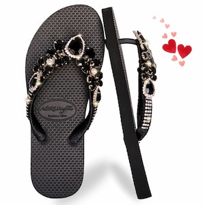 Black Flip Flops with Rhinestones: Women&#39;s Bling Crystal Sandals