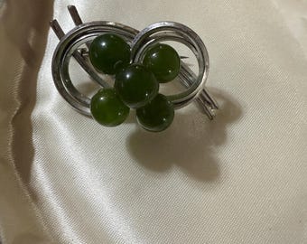 Lovely silver tone and Peking glass faux jade brooch