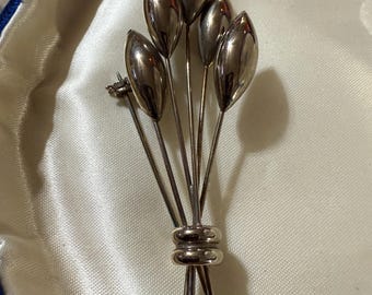 Silver tone wheat or possibly pussy willow brooch mid century vintage