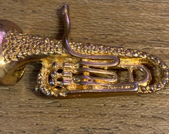 Vintage Gold Tone Coronet Brooch, 1970s-80s Horn Pin