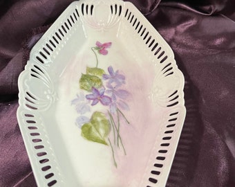 Super sweet forget me not trinket or candy dish vintage cut work style