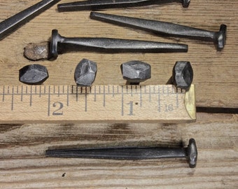 2 1//2/" Rose head 10 nails antique square wrought iron Spikes Decorative 2.5/"